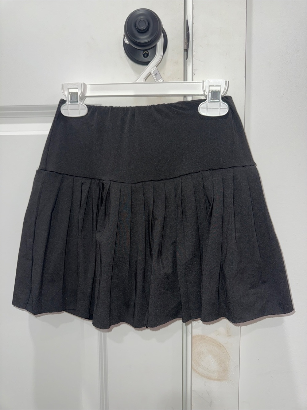 SHEIN Black Pleated Skater Mini Skirt